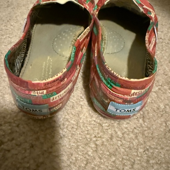 TOMS Colorful Text Pattern Slip-Ons - Picture 2 of 3